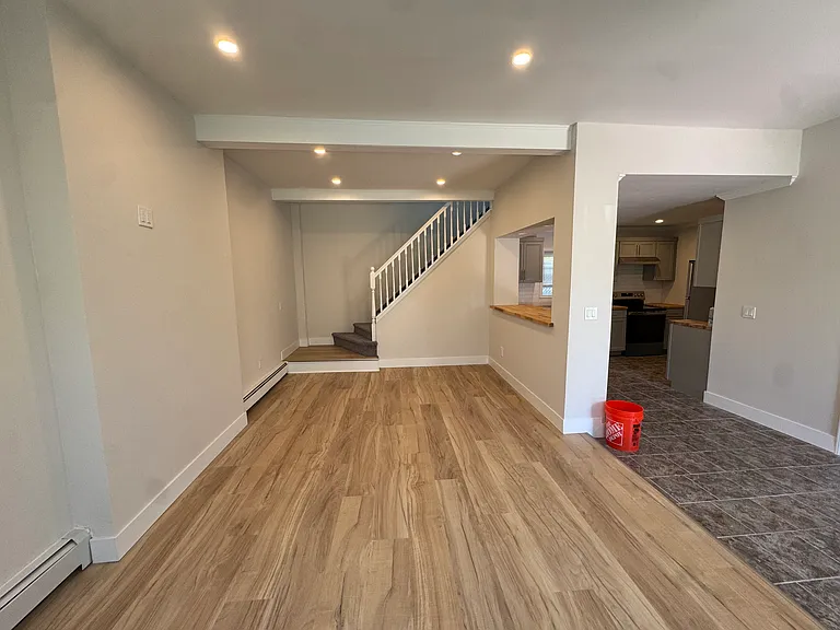 37 Bergen Pl — Photo 7