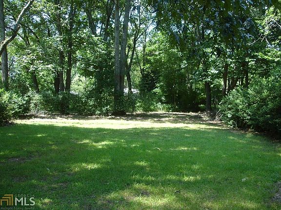 4th image of 641 Georgia Ave