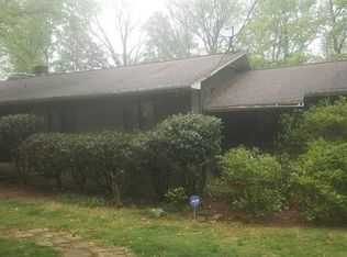 7107 Preston Ct, Charlotte, NC 28215