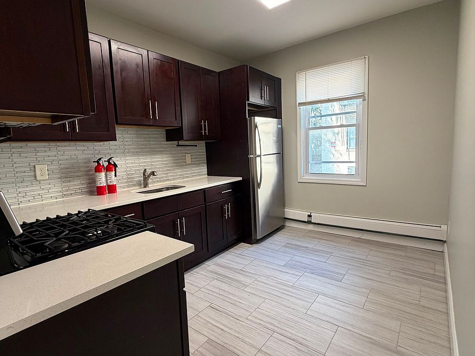 1st image of 20 Claire Ave APT B6