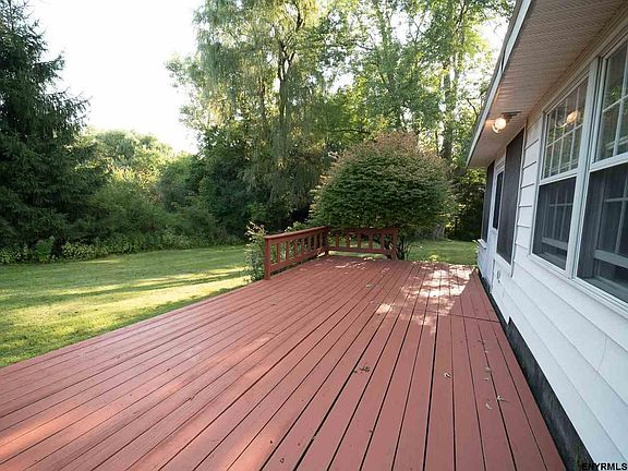 3rd image of 2179 Foxhill Dr