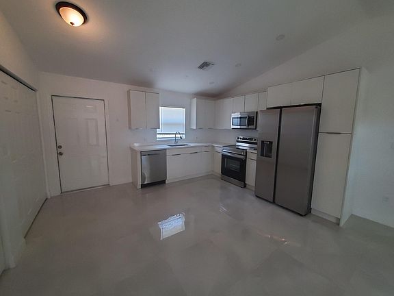 3rd image of 535 Embracer St NW