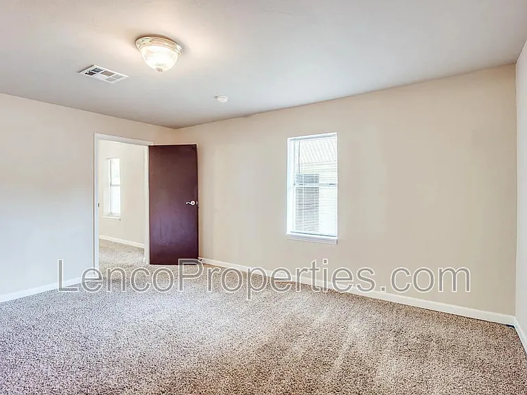 327 S Ponca Ave — Photo 11