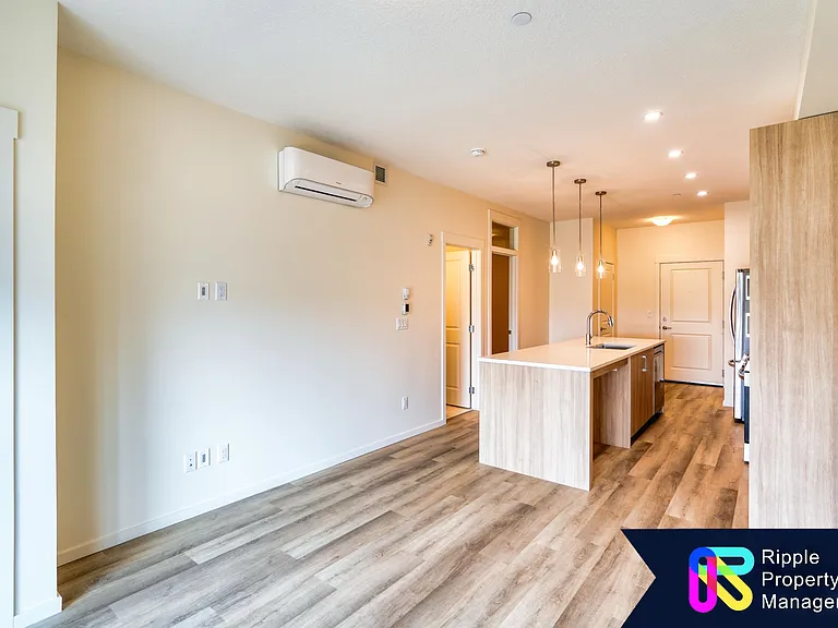 740 Legacy Village Rd SE #1315 — Photo 3
