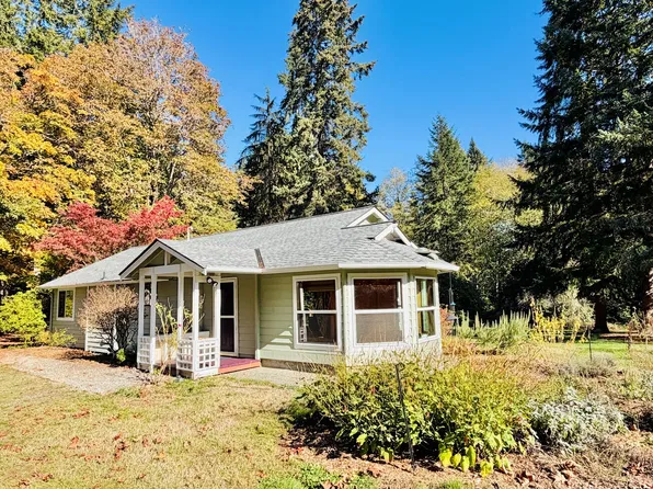 22417 Seatter Rd NE, Kingston, WA 98346