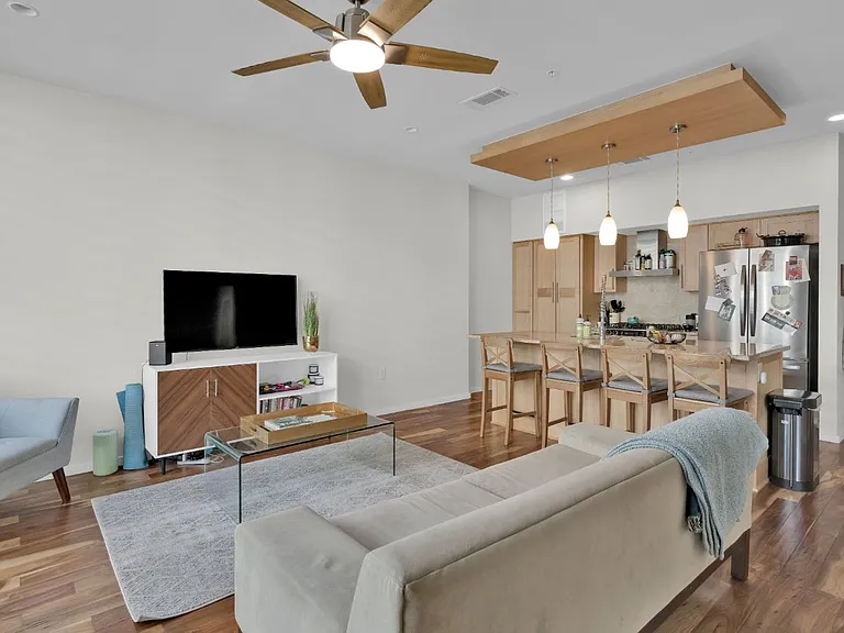 1600 Barton Springs Rd #6304 — Photo 5