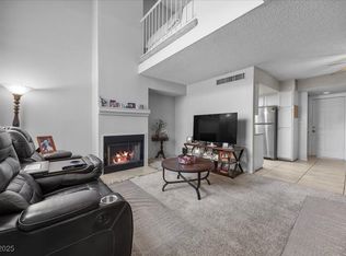 2420 Old Forge Ln APT 104, Las Vegas, NV 89121