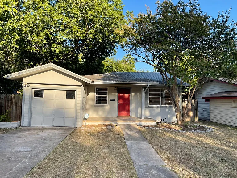 5409 Sunshine Dr — Photo 1