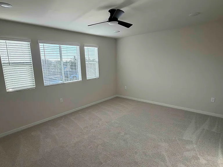 9523 Hannah Way — Photo 11