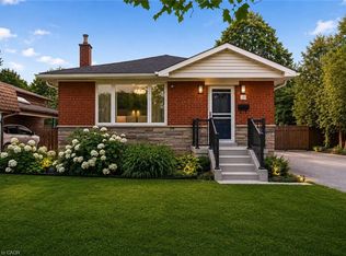 715 Drury Ln, Burlington, ON L7R 2X9