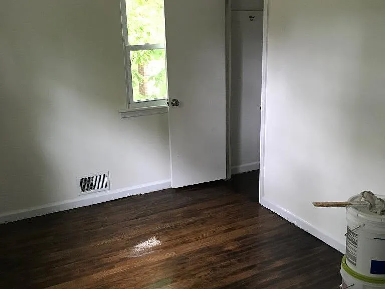 408 Villanova Rd — Photo 10