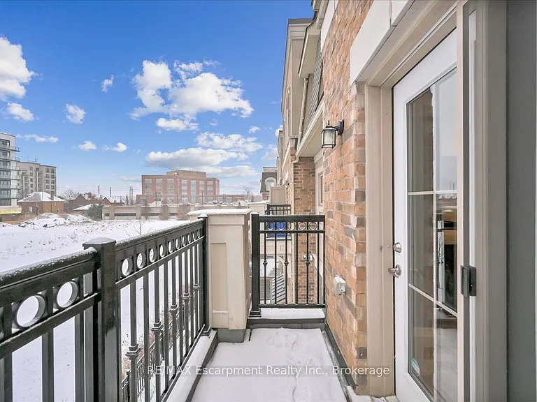 2441 Greenwich Dr #64 — Photo 15