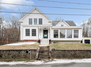 10 Bennett St, Pepperell, MA 01463