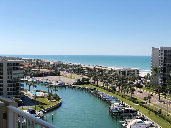 2nd image of 1621 Gulf Blvd APT 1101