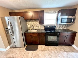 111 1st Ave NW, Lutz, FL 33548