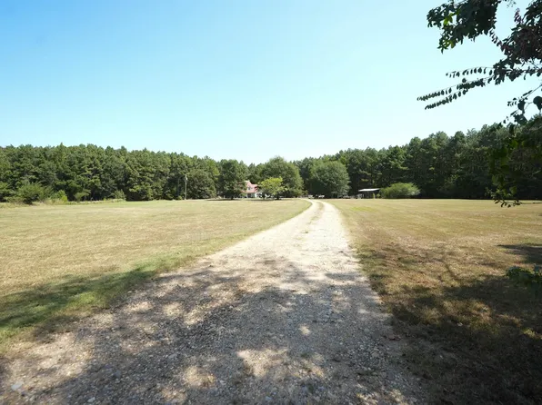 737 Nevada 66 E, Prescott, AR 71857