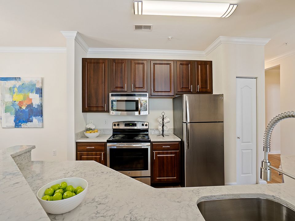 Harbor Village At The Commons 1 Grande Isle Dr Wakefield RI Zillow