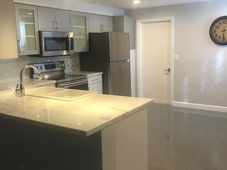1st image of 1455 Veracruz Ln