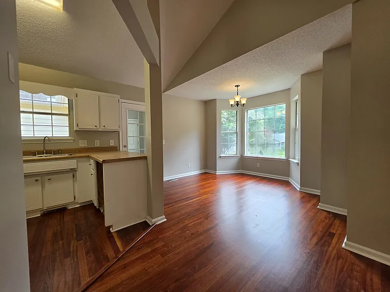 503 Dunwoody Dr — Photo 17