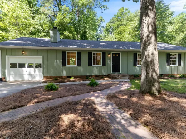 1540 Dirkson Ct, Cary, NC 27511