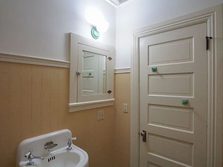 1230 NW 21st Ave #304 — Photo 13
