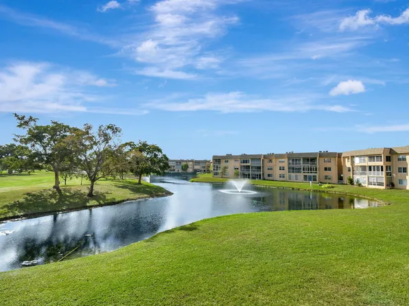 9261 Sunrise Lakes Boulevard #210, Sunrise, FL 33322