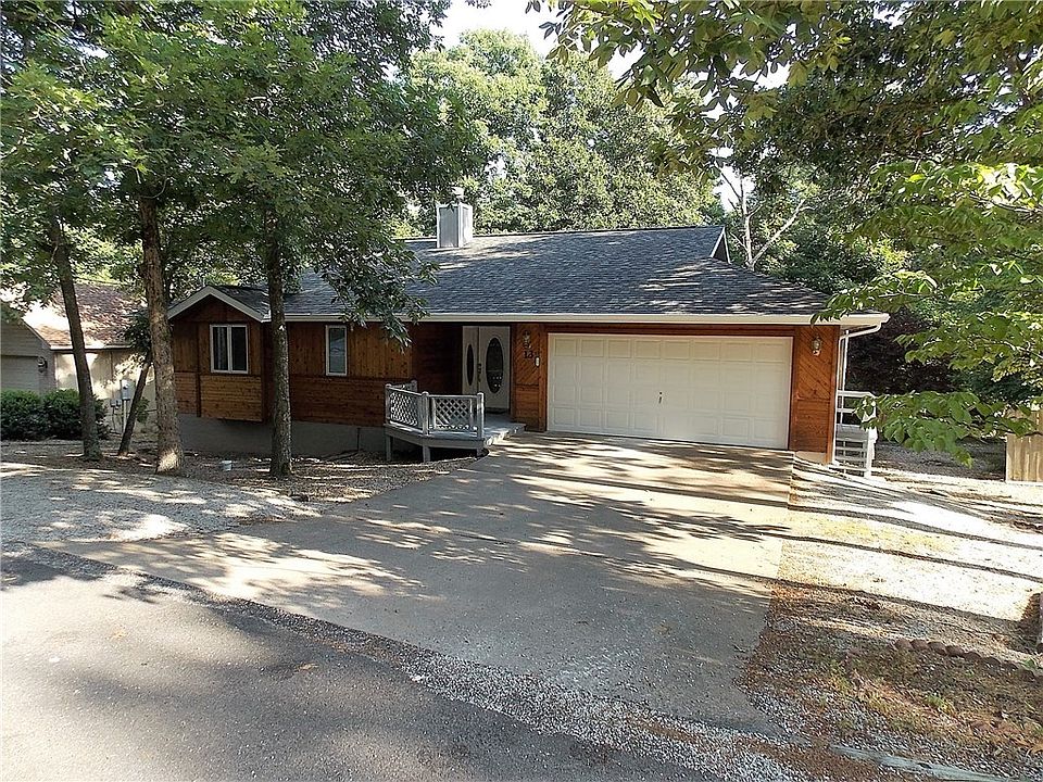 1st image of 13 Redwick Cir