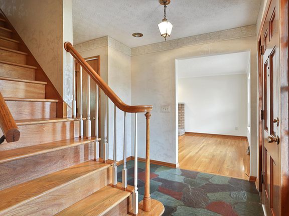 4th image of 4106 Ruxton Ln