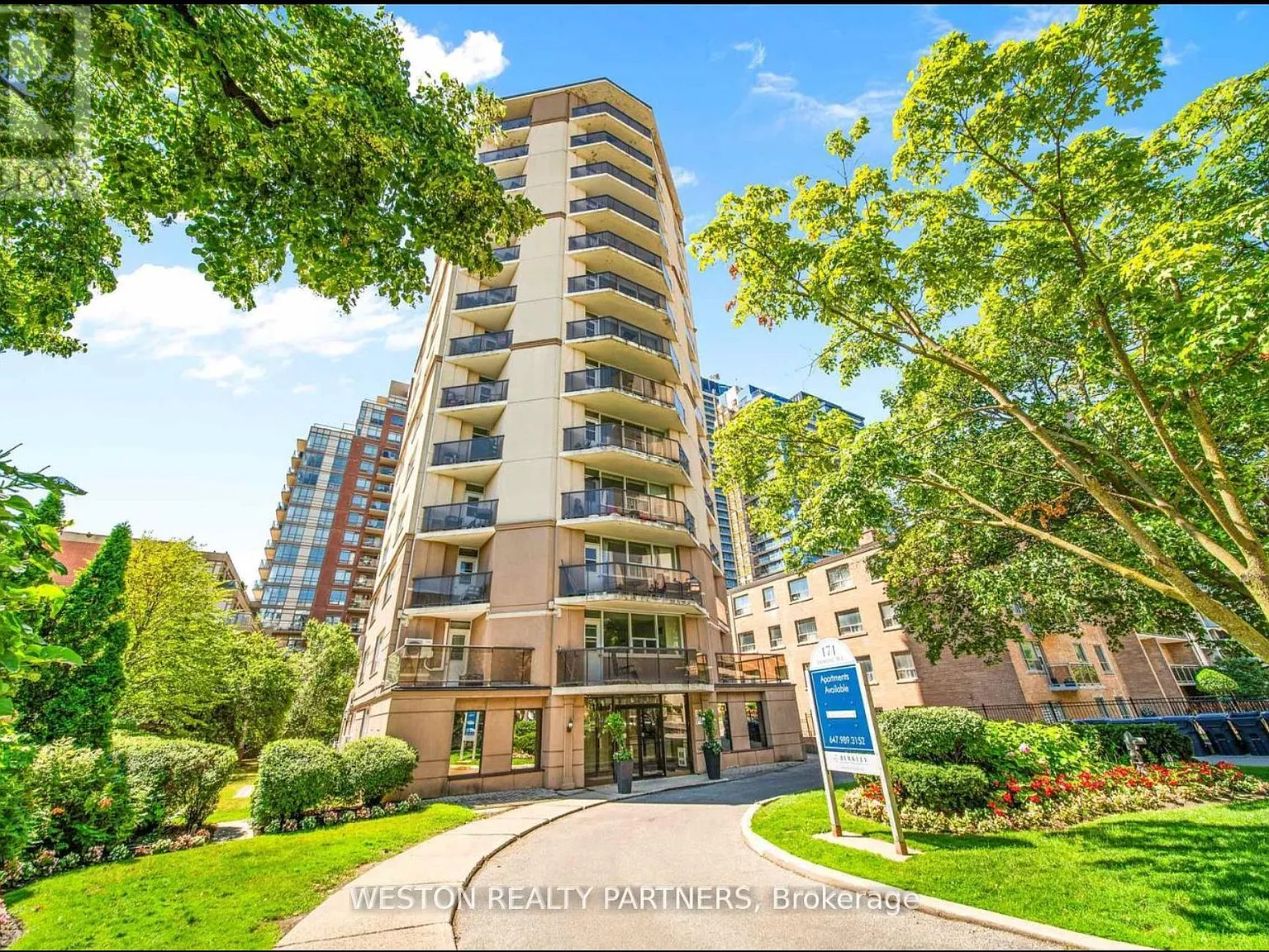 2 bed, $2,600 — Photo 1