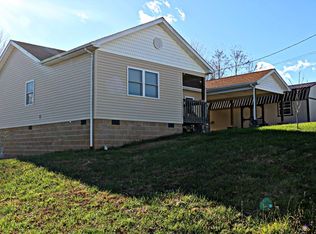 87 Chestnut St, Spencer, WV 25276