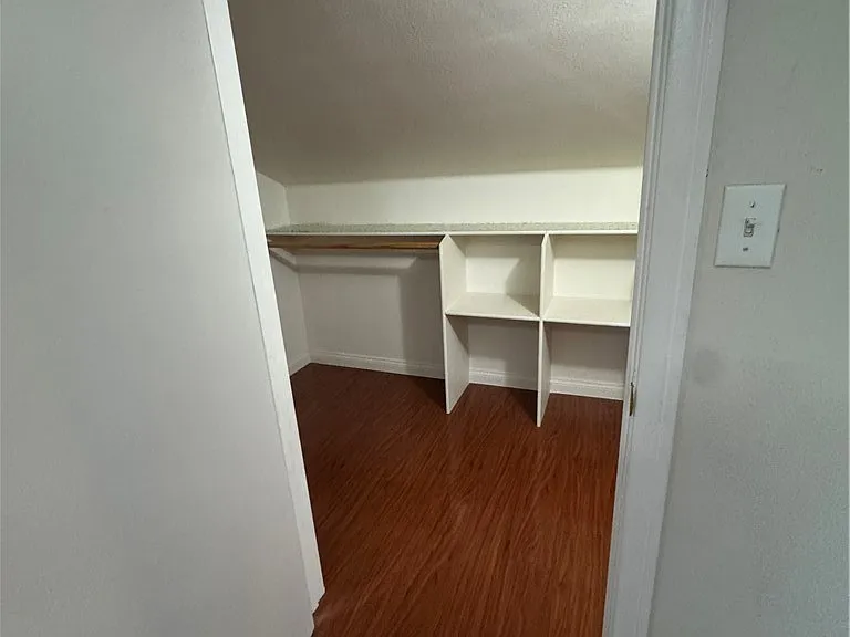 758 W Longden Ave — Photo 25