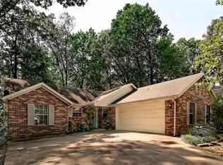 20 Greenridge Ln, Bentonville, AR 72712