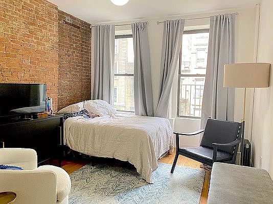 1st image of 212 W 80th St #3WF