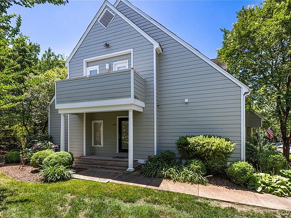 2nd image of 8204 W Greystone Cir
