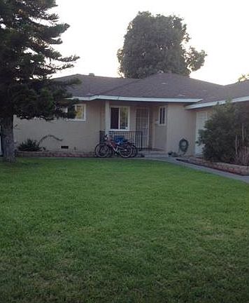 3rd image of 1247 N Maplewood St