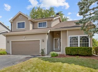 1161 Pinetree Ln, Bartlett, IL 60103