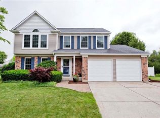 1122 Wheatfield Ct, Carmel, IN 46032