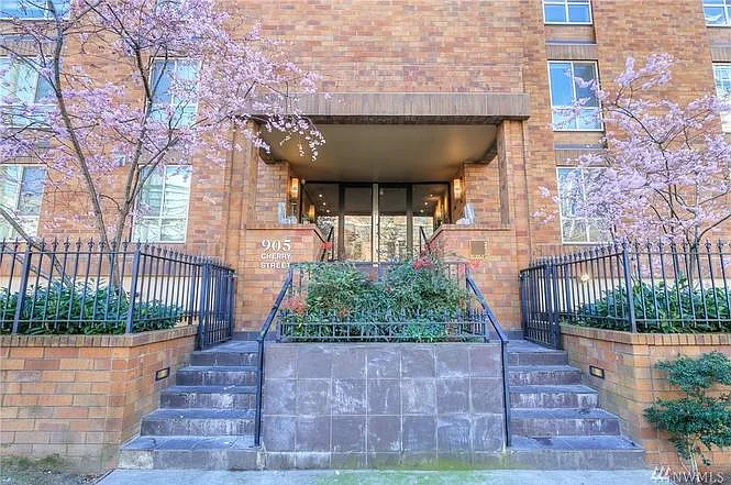 2 bed, 862 sqft, $3,000 — Photo 3