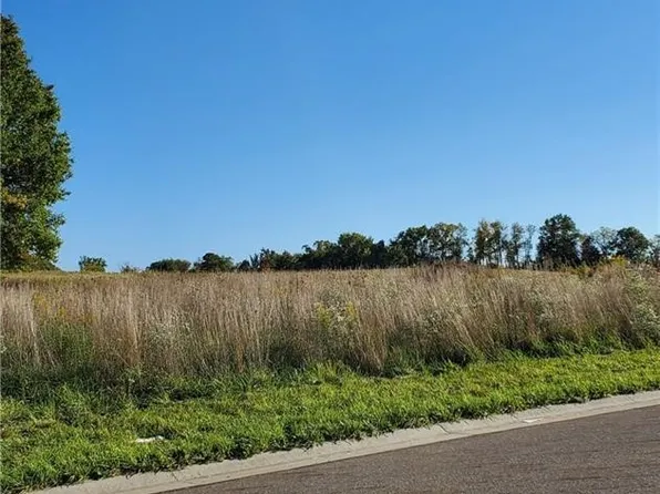 Bentgrass Ave NE, Hartville, OH 44632