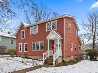 18 S Harrison St, Batavia, IL 60510