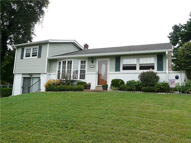 211 Wordsworth Drive
