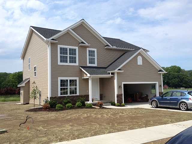 1st image of 7594 Oakwilde Dr #41