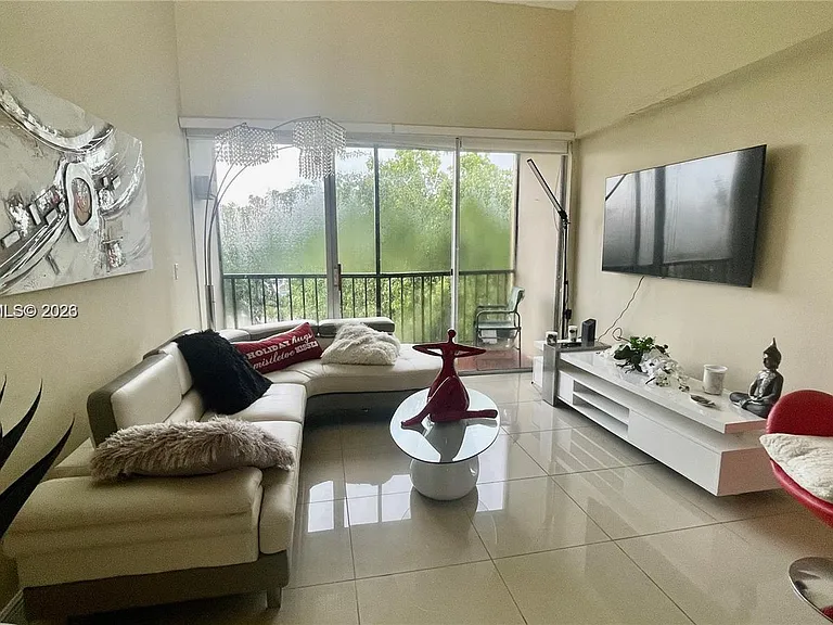 8850 Fontainebleau Blvd #401 — Photo 8