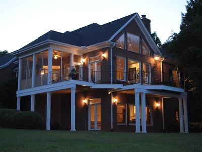 200 Eagles View Dr, Seneca, SC, 29678