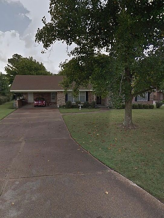 1st image of 101 Newport Dr