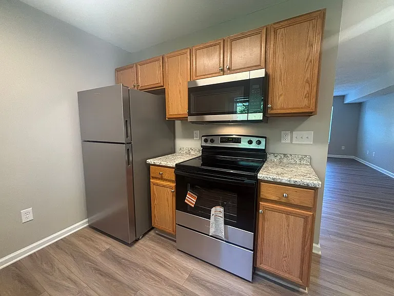 568 Gray Station Rd #6 — Photo 6