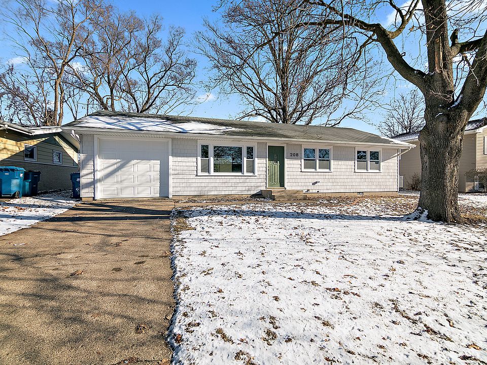 1st image of 208 Sycamore Ln