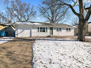 208 Sycamore Ln, Momence, IL 60954