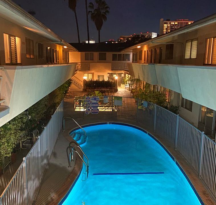 Sweetzer Gardens 1258 N Sweetzer Ave West Hollywood CA Zillow