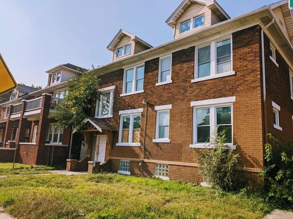 1739 Central St #2F